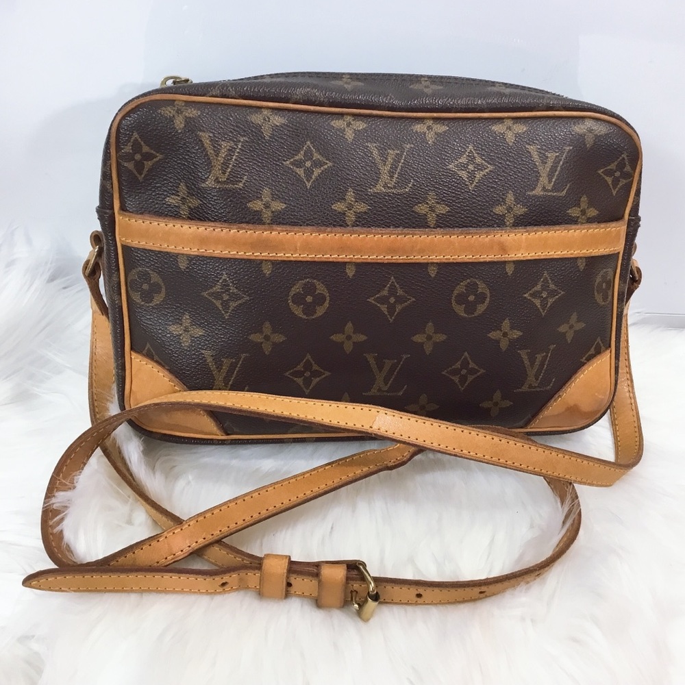 100% Authentic Louis Vuitton Monogram Trocadero MM